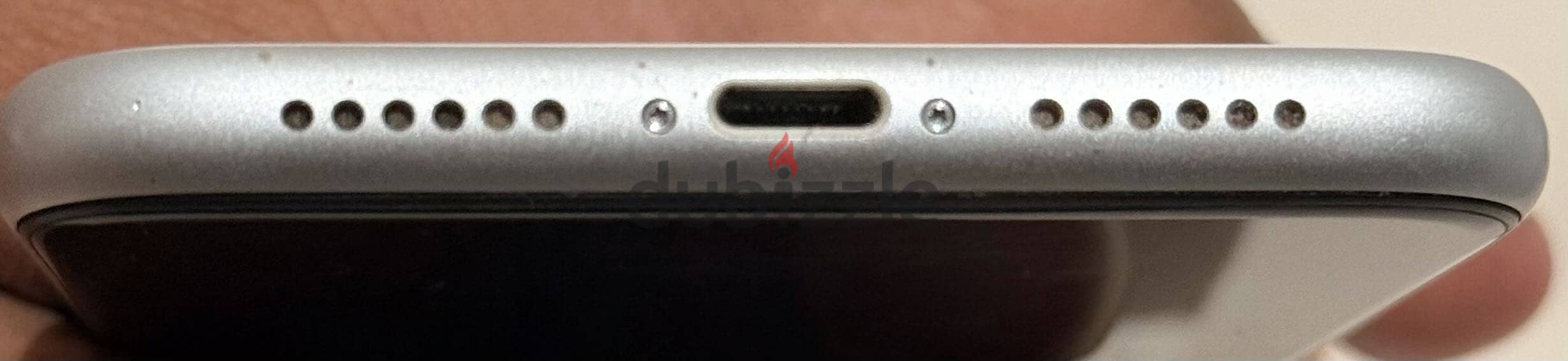 Apple - iPhone XR 4