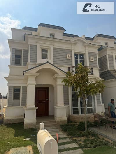 فيلا للبيع بمساحه اكبر وفيو مميز باقل من سعر السوق فى كمبوند ماونتن فيو اى سيتى _ Montain view i city