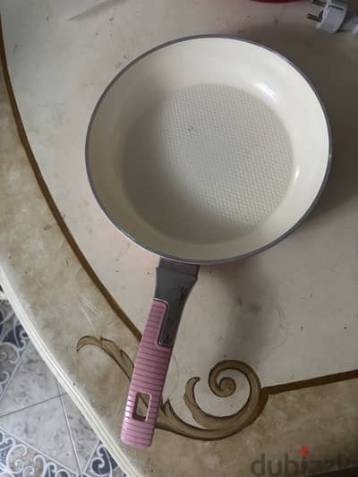 طاسة سيراميك ايطالي