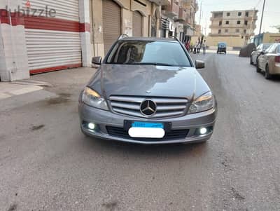 مرسيدس بنز سي 180 2010