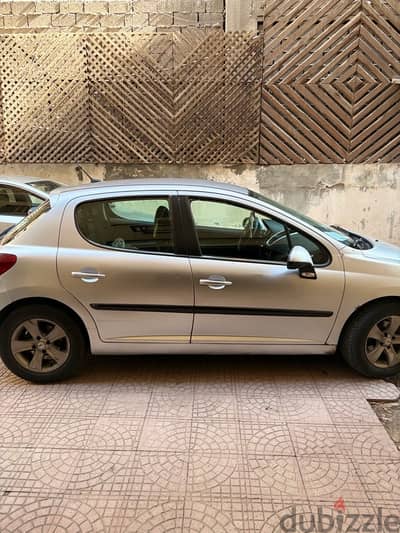 Peugeot 207 2007