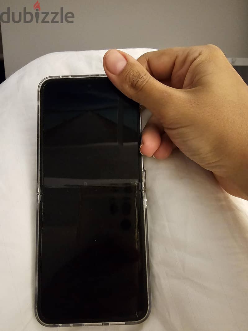 Samsung Z Flip 6 2