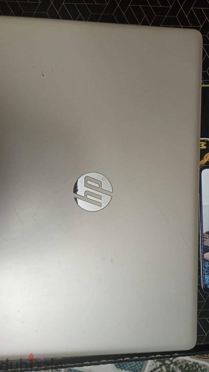 hp laptop core i7 8th 4