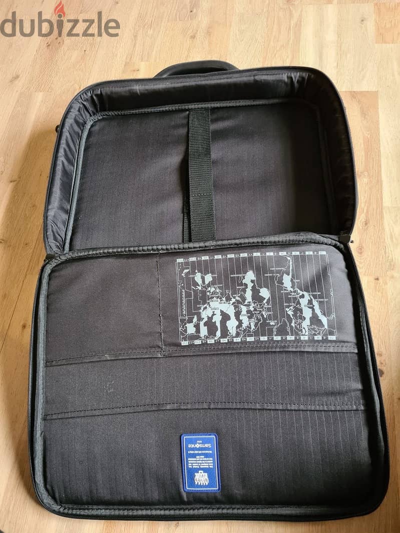 SamsOnite Unity ICT Office Case 1