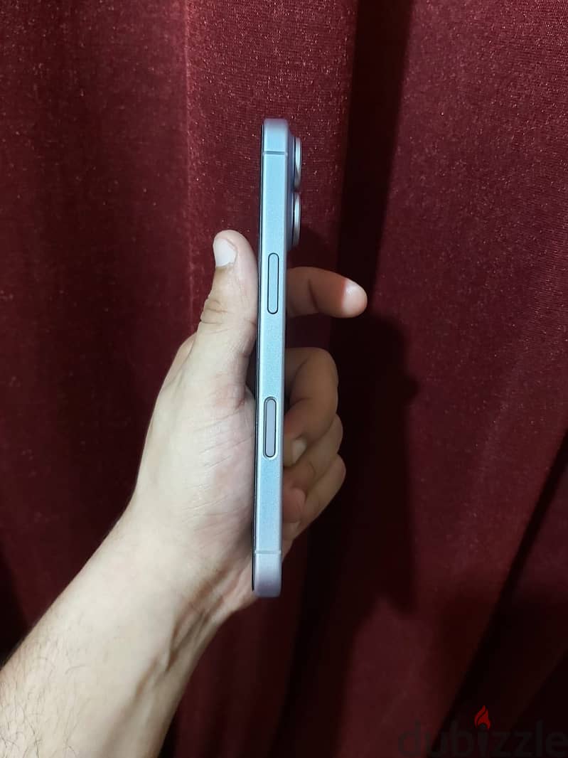 Apple - iPhone 17 2