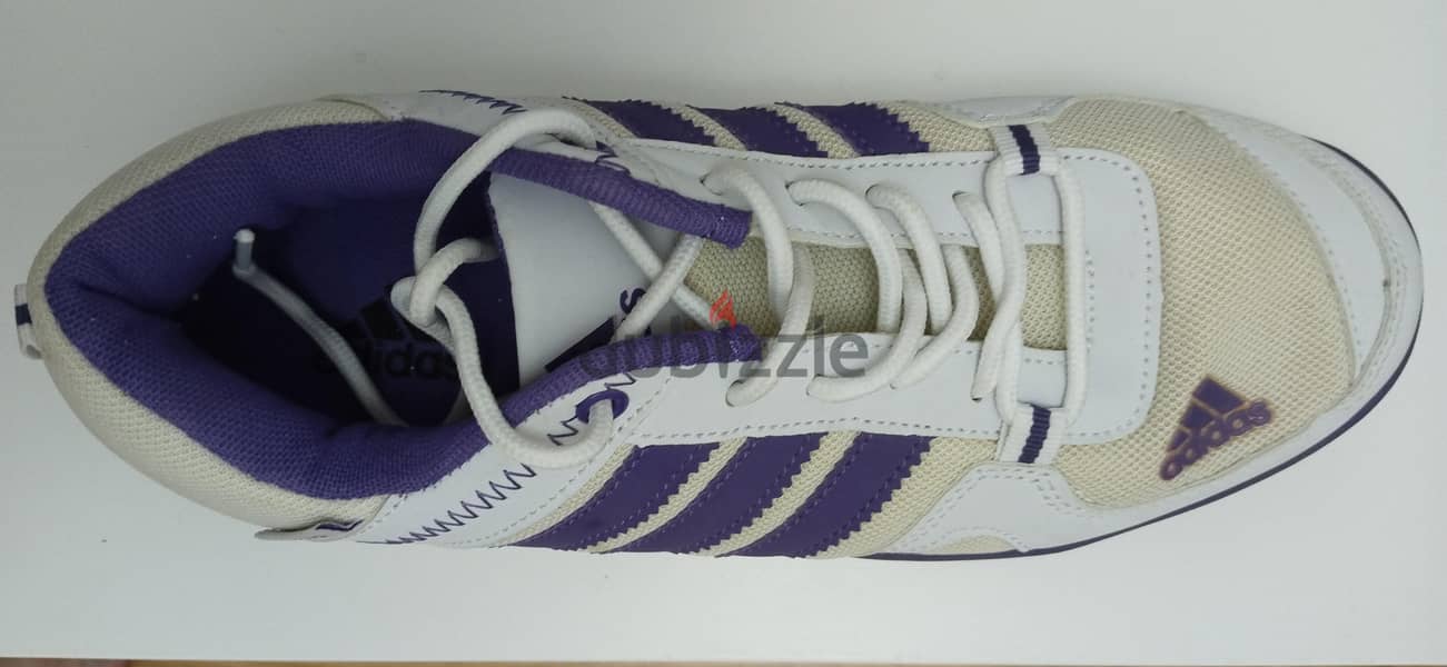 Sneaker size 41 new   mirror كوتشي جديد 2