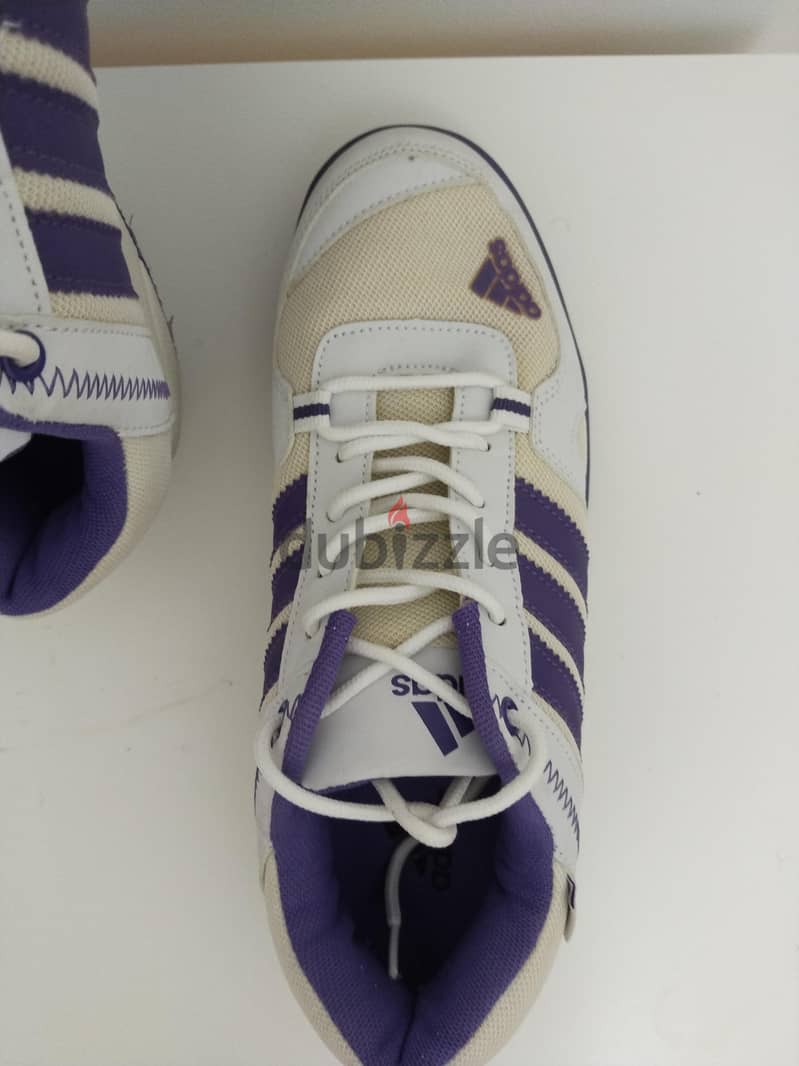 Sneaker size 41 new   mirror كوتشي جديد 4