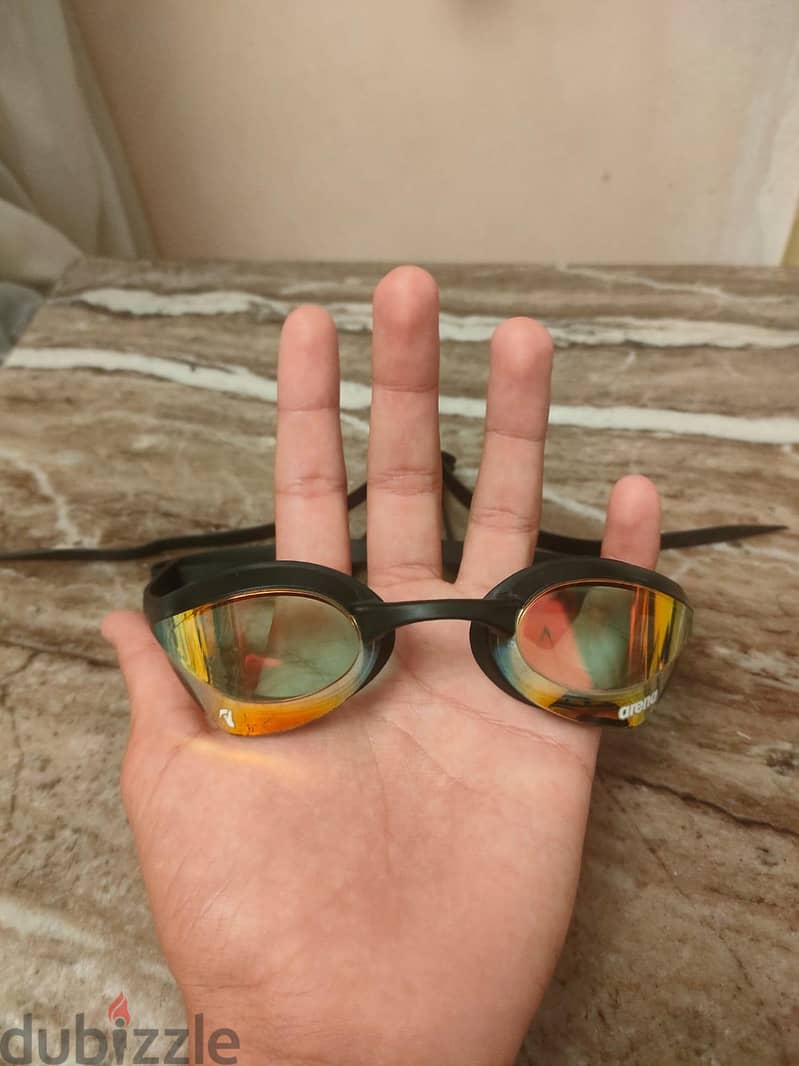 arena cobra ultra swipe mirror 3
