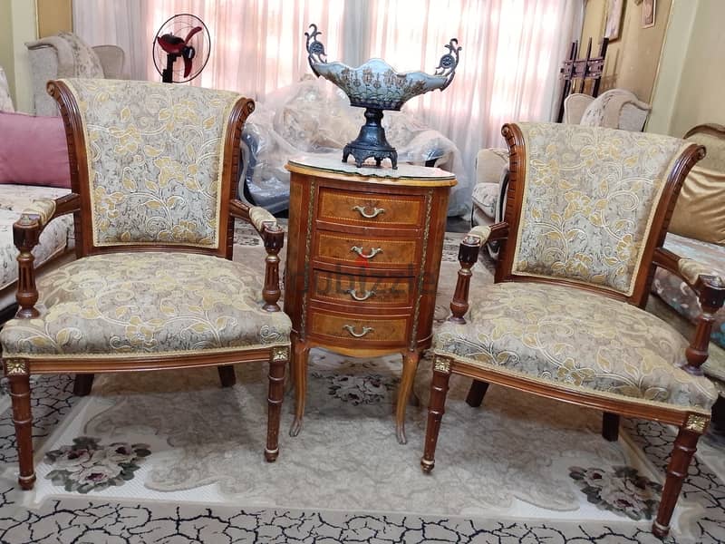 Reception Chairs 1