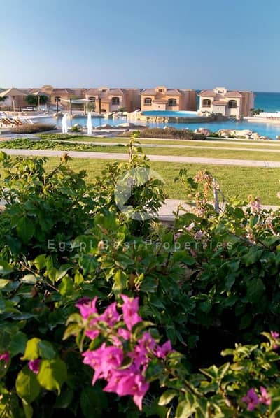 شاليه vip لقطه بالتقسيط باقل سعر في سيدي حنيش متشطب بالكامل بالمطبخ و التكييفات  بالقرب من الماظه باي و سيلڤر ساندس