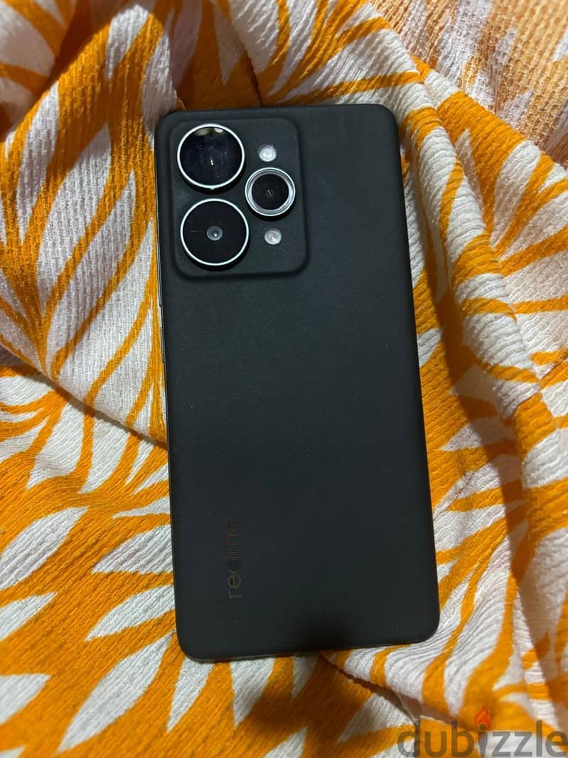 Realme 15 Pro 4