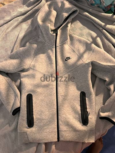 Nike tech size small