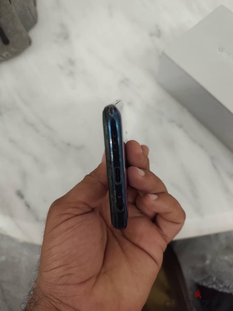 OPPO Reno2 F 3