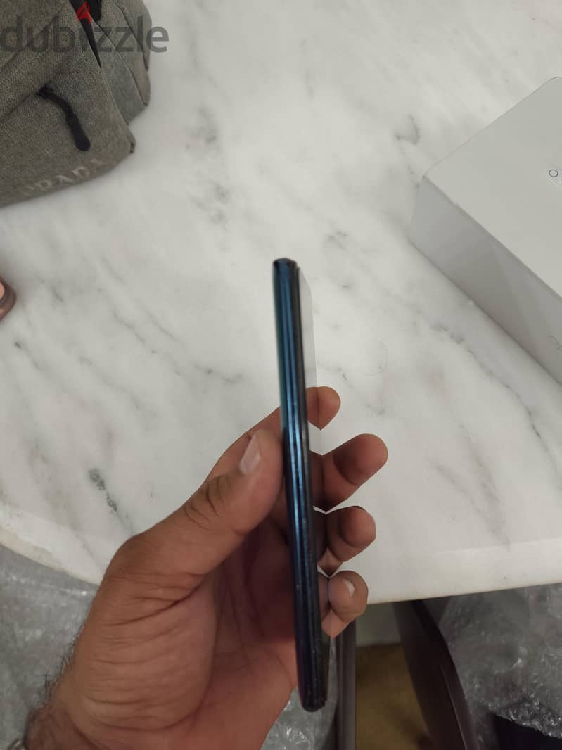 OPPO Reno2 F 4