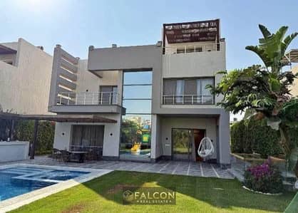 اخر فيلا 230 م ( استلام بالتشطيب - 4 غرف ) - Private Garden بسعر مميز جدا كمبوند تلال ايست Telal East دقايق من هايد بارك و بالم هيلز القاهره الجديده