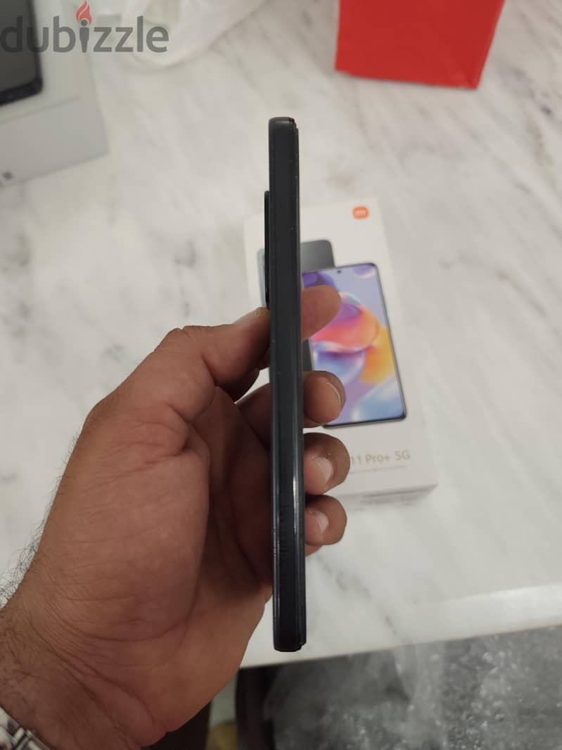 Xiaomi Redmi Note 11 Pro plus 2