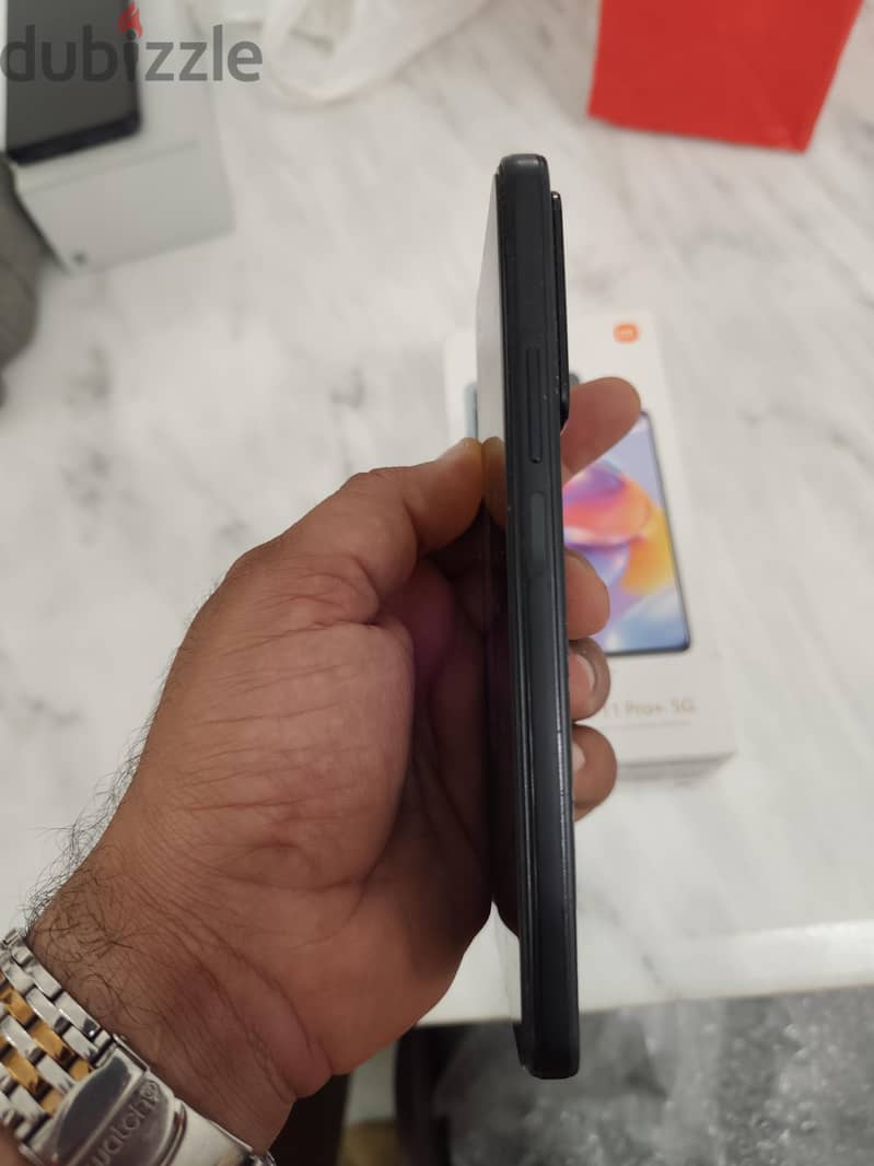 Xiaomi Redmi Note 11 Pro plus 3
