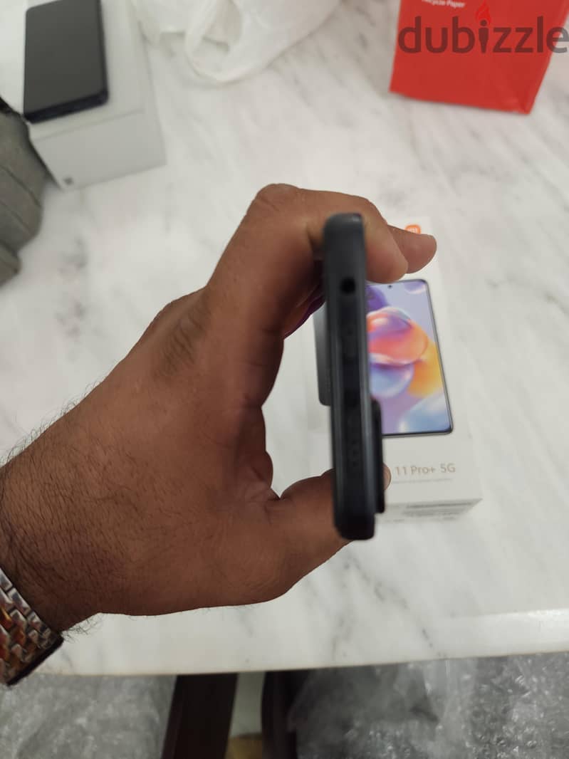 Xiaomi Redmi Note 11 Pro plus 4