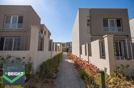 بسعر لا يسبق ل فيلا 401م - 4 غرف منهم 3 غرف ماستر - باقل مقدم ممكن ف باديه بالم هيلز _ Badya palm hills