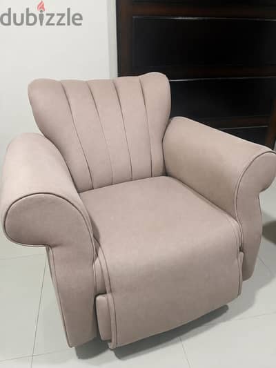 Lazy boy chair