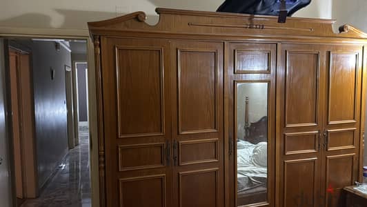 غرفة نوم  كاملة ستة قطع 01010122583