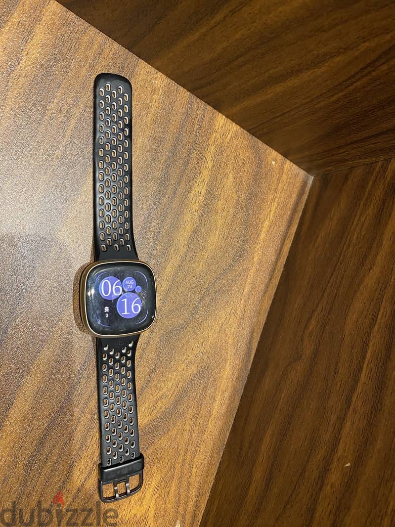 Fitbit versa 3 4