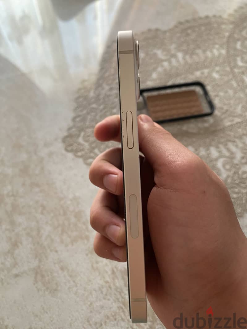 Apple - iPhone 13 8