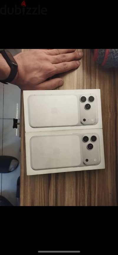 Apple - iPhone 17 Pro Max