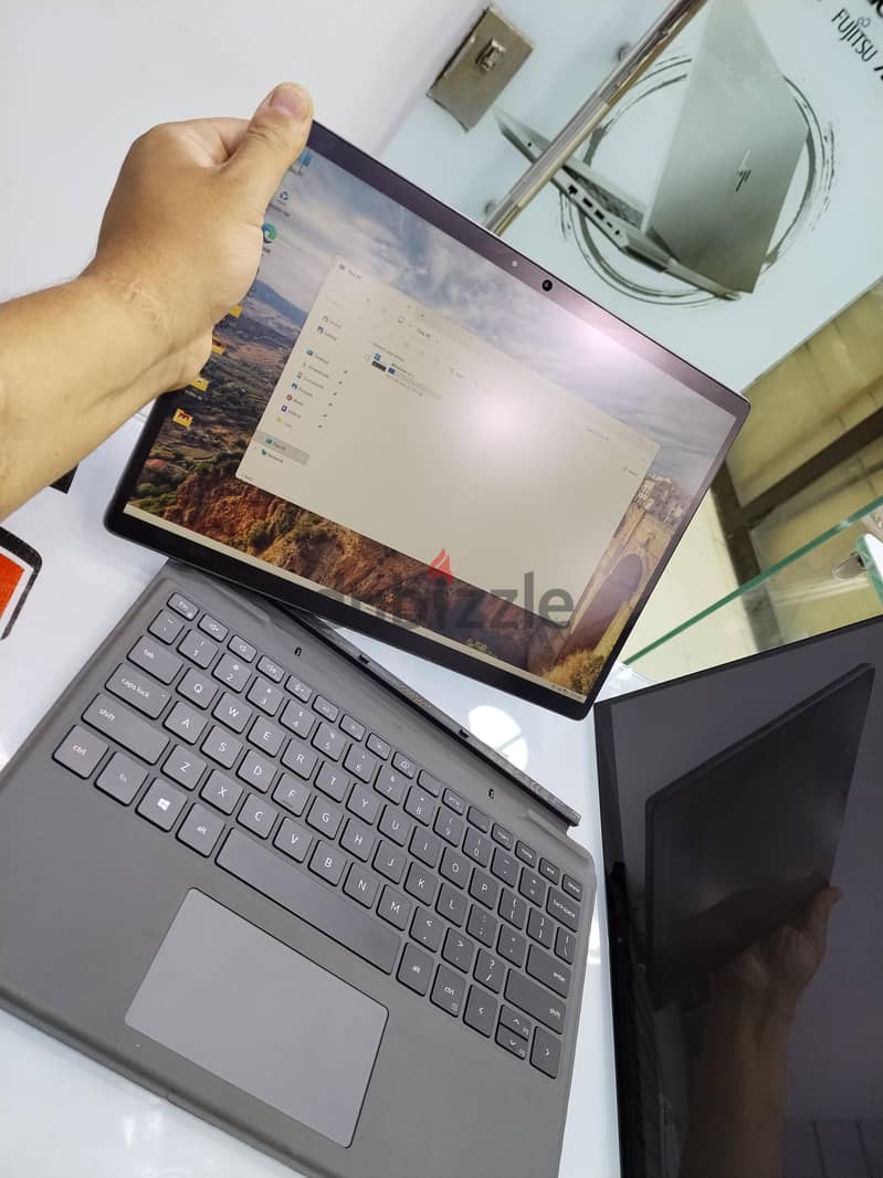dell⁷³²⁰ 1