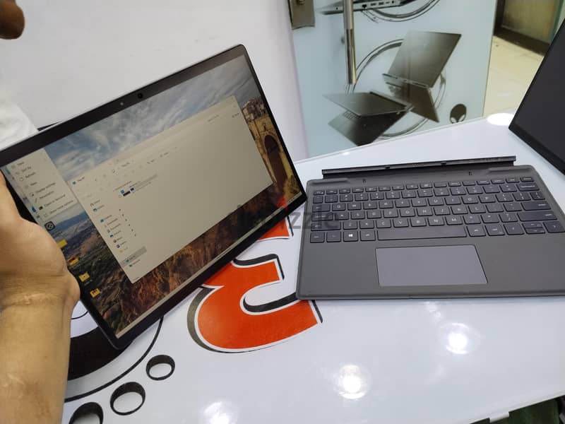 dell⁷³²⁰ 4