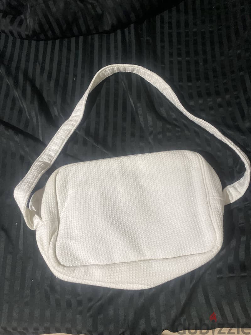 Dior Beauty bag 1