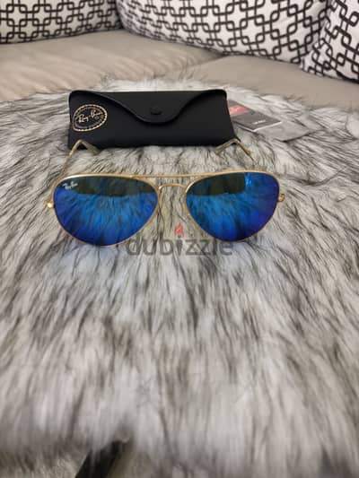 Ray-Ban Aviator RB3025 112/17 Blue Flash Mirror Used like new