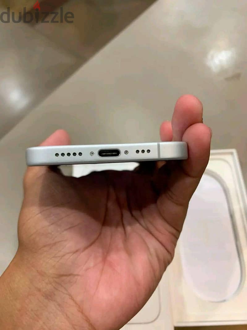آبل - آيفون 16 برو 2