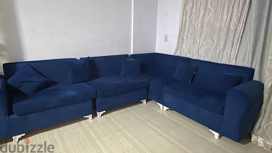 كورنر زاويه ازرق