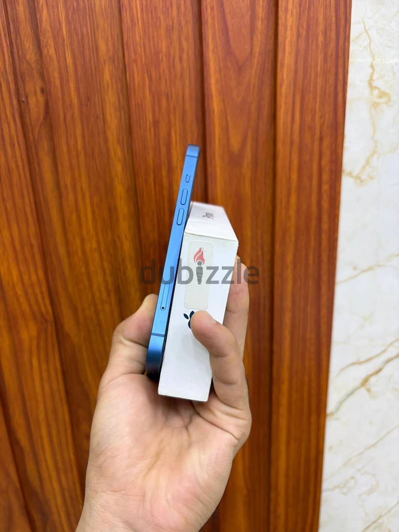 آبل - آيفون 13 2