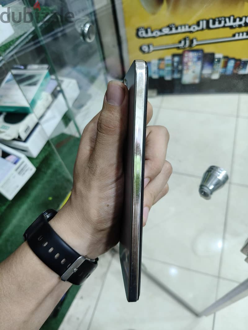 vivo v40 lite 2