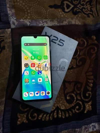 فيفو V25 5G 256بالعلبه
