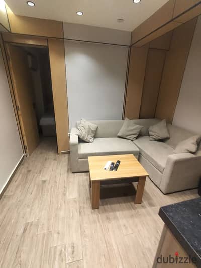 Clinic - Office for Rent Administrative in Sheikh Zayed Mall Al-Moez