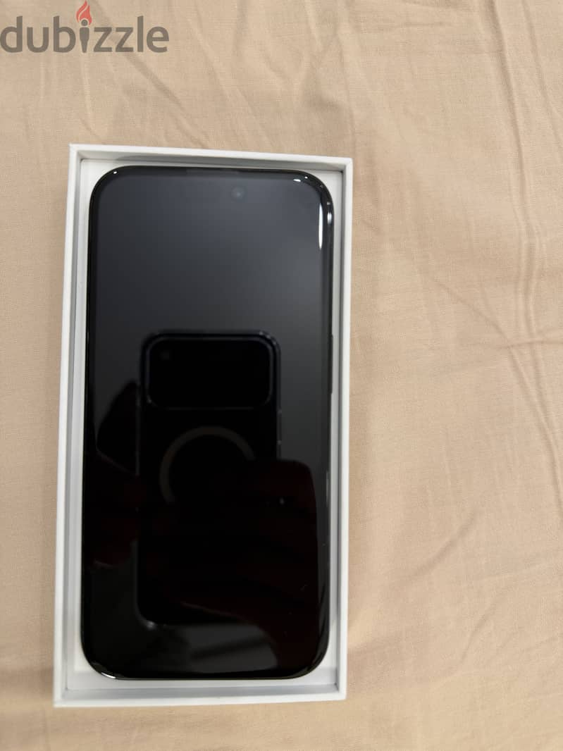 Apple - iPhone 15 Pro 3
