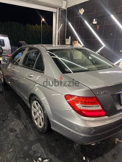 Mercedes-Benz C180 2012