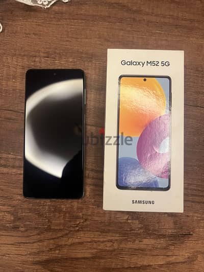 Samsung M52