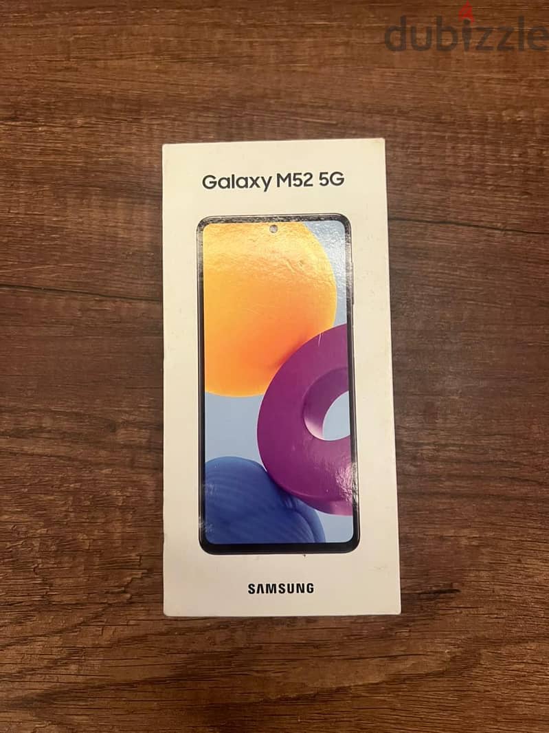 Samsung M52 1