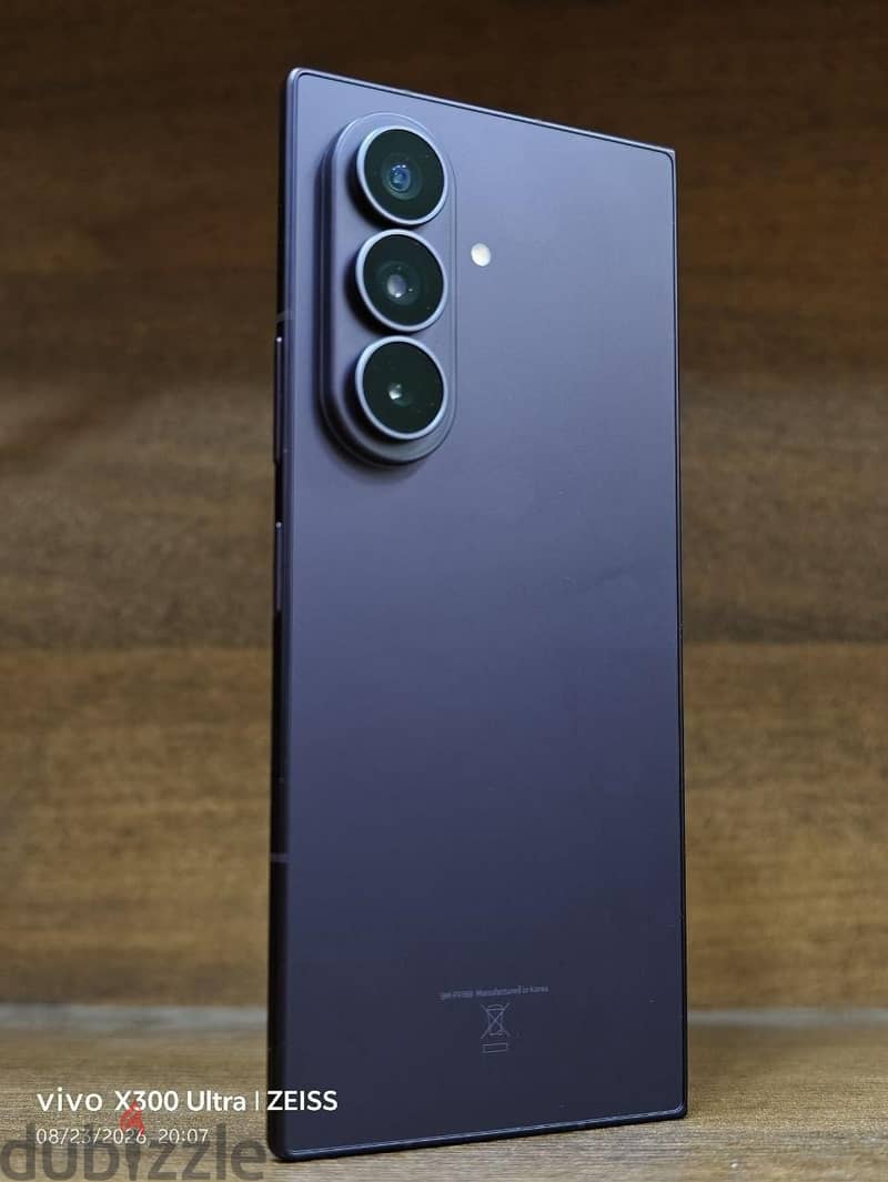 Galaxy Z Fold8 Ultra 1