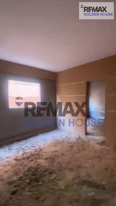 370 SQM duplex in 4th District, El Shorouk, ground floor with a 145 SQM garden, 5 bedrooms, 3 bathrooms, semi-finished, elevator and immediate deliver
