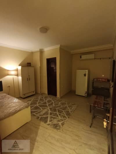 Furnished hotel studio for rent in Al-Hadabah Al-Wasṭī