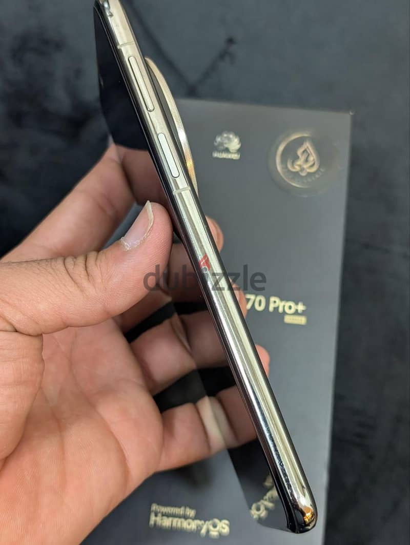 Huawei Mate 70 Pro Plus 2