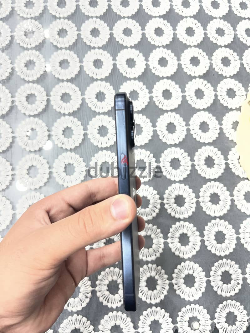 Apple - iPhone 15 Pro Max 3