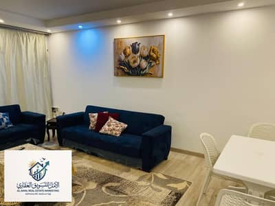 Apartment for rent in Zahra Al-Maadi, Ashgar Durna Compound, steps to Al-Saadah Street next to Carrefour, a distinctive and upscale location next to all services and global brands.