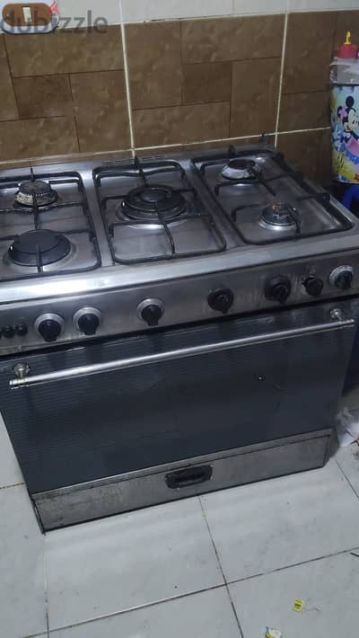 بتوجاز  مستعمل بحاله ممتازه