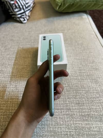 Apple - iPhone 11
